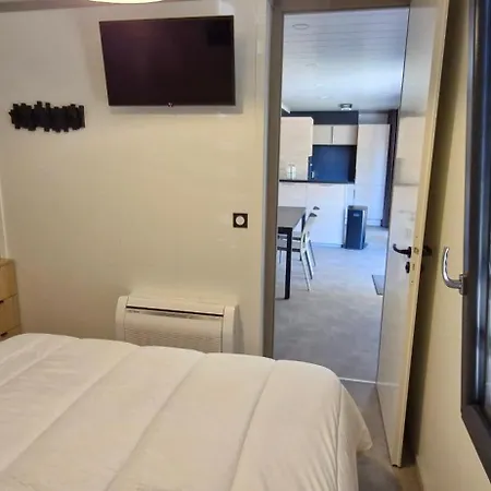 Premium Au Coeur De La Pinede, Ideal Pour Des En Familles Et Entre Amis Prázdninový dům *