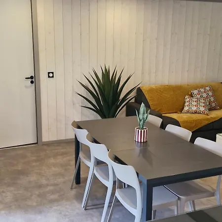 Premium Au Cœur De La Pinède, Idéal Pour Des En Familles Et Entre Amis Agde