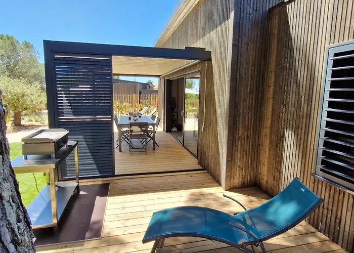 Premium Au Coeur De La Pinede, Ideal Pour Des En Familles Et Entre Amis *
